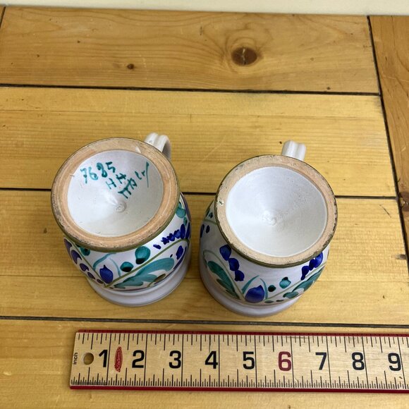 Italian Pottery Coffee Mugs Vintage Footed Cups Set of 2 Made in Italy - Picture 9 of 10